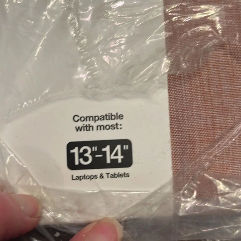 NEW Incase Red Pink Zip Brief For 13”-14” laptops and tablets